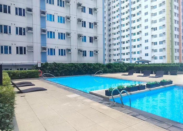 17th Floor Mplace Staycation South Triangle Tower D 公寓 马尼拉